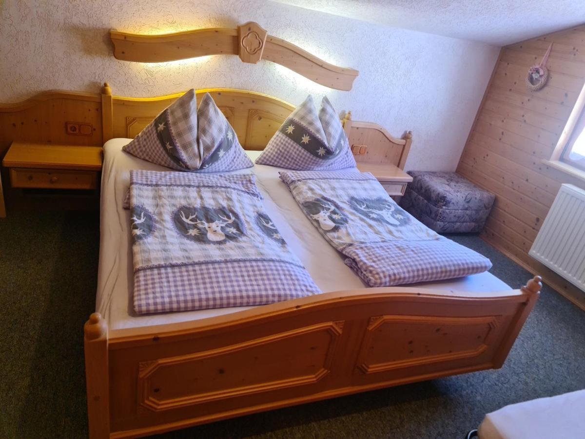 Schoene Ferienwohnung Im Naturpark Grebenzen Sankt Lambrecht Bagian luar foto